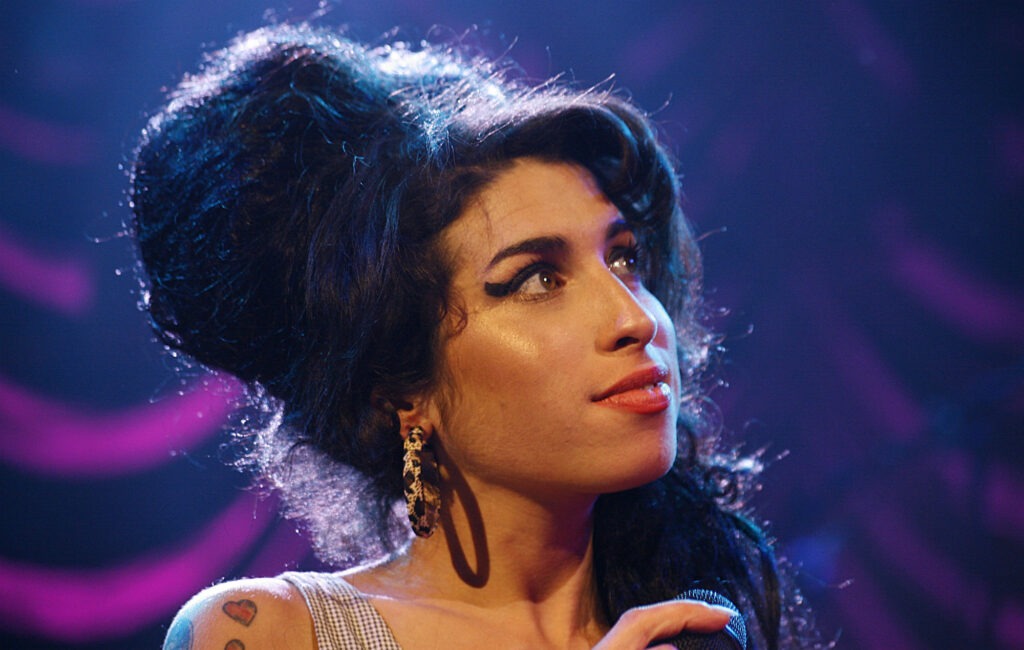 Amy : the story of the late great Amy Winehouse