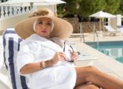 Who’s Not Appearing in Ab Fab The Movie?