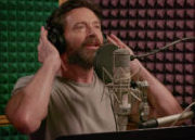 Hugh Jackman sings with La Striesand