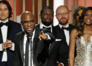 Golden Globes go Gay (ish)