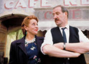 Gordon Kaye, a master of innuendos , dies aged 75