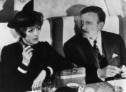 Alec McCowen the star of Travels With My Aunt dies.