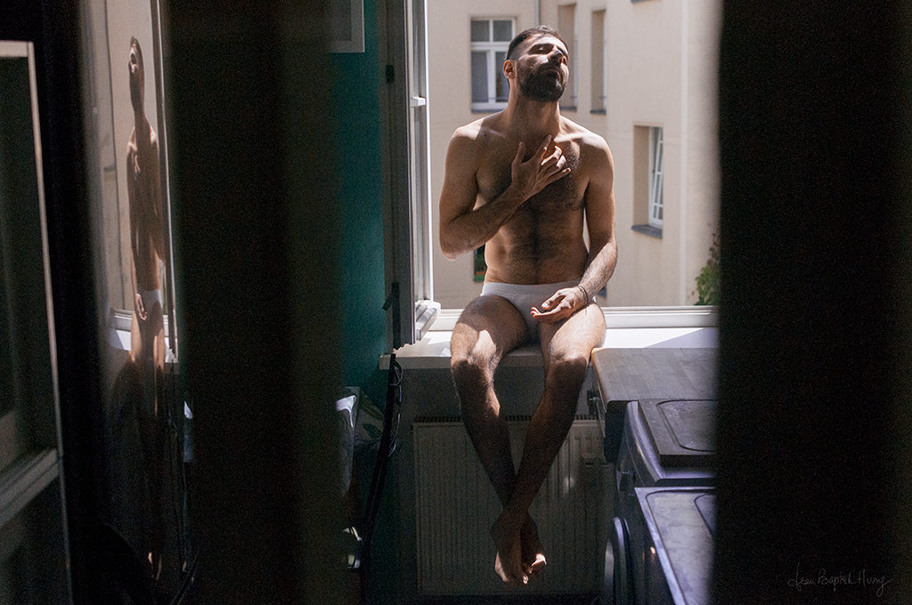 Jean-Baptiste Huong  : Every Picture Tells A Story