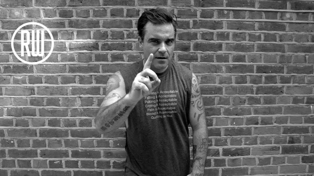 Robbie Williams Goes Mental