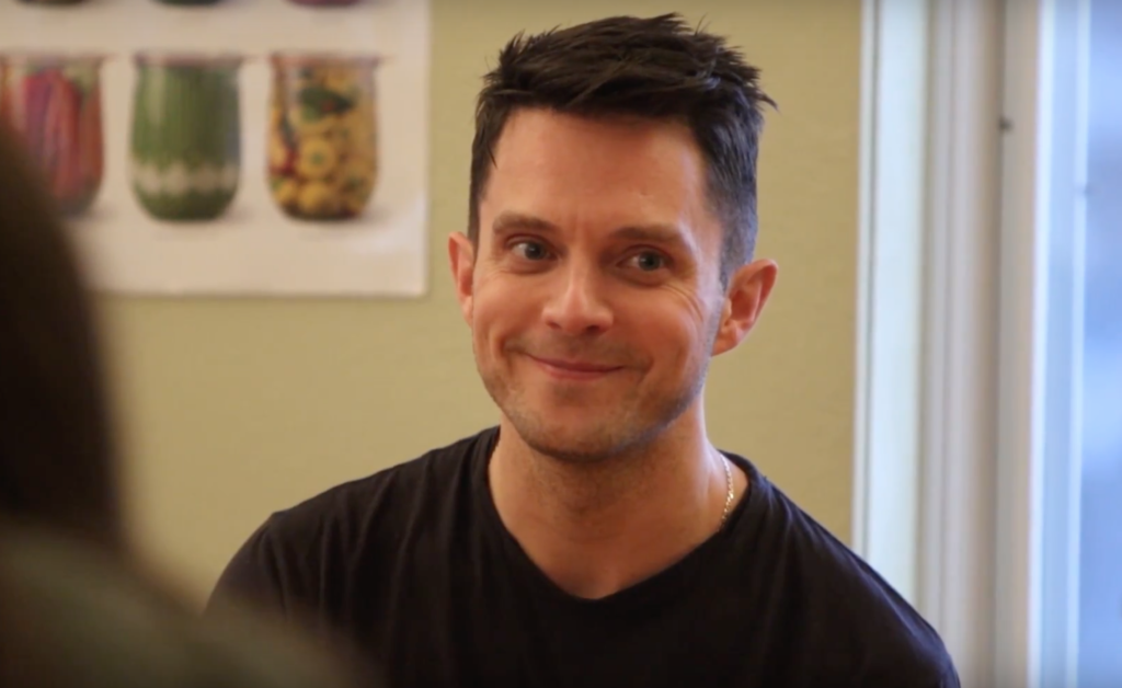 Eli Lieb sings When You Need a Friend