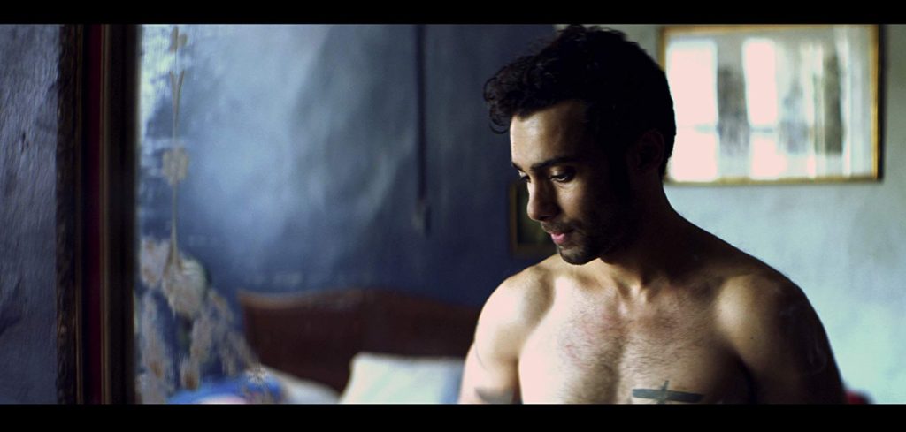 FIREFLIES : an Iranian gay man’s search for freedom