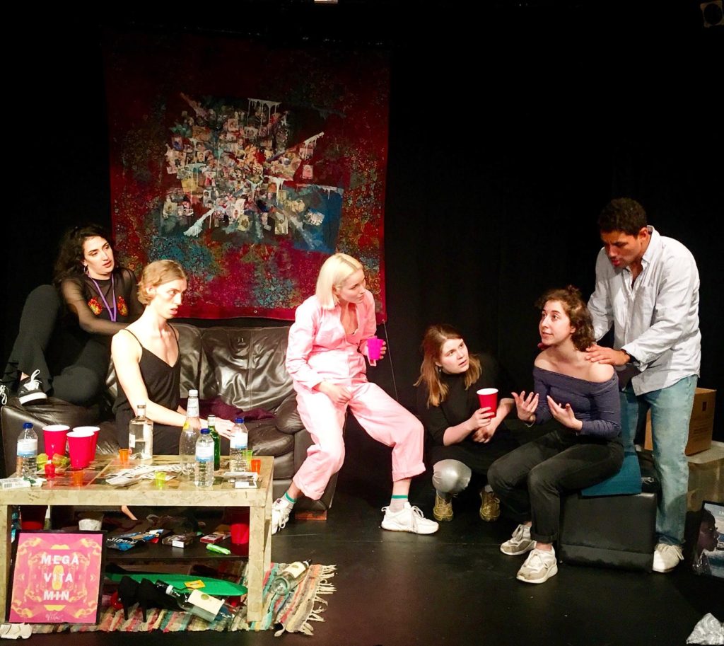 Queerguru’s Andrew Hebden reviews PREDRINKS/AFTERPARTY a high octane and fizzy romp at Drayton Arms Theater
