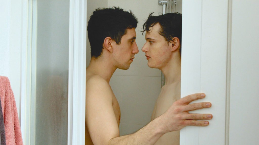 Love Blooms  aka L’amour debout :  a movie grown without purpose or plot