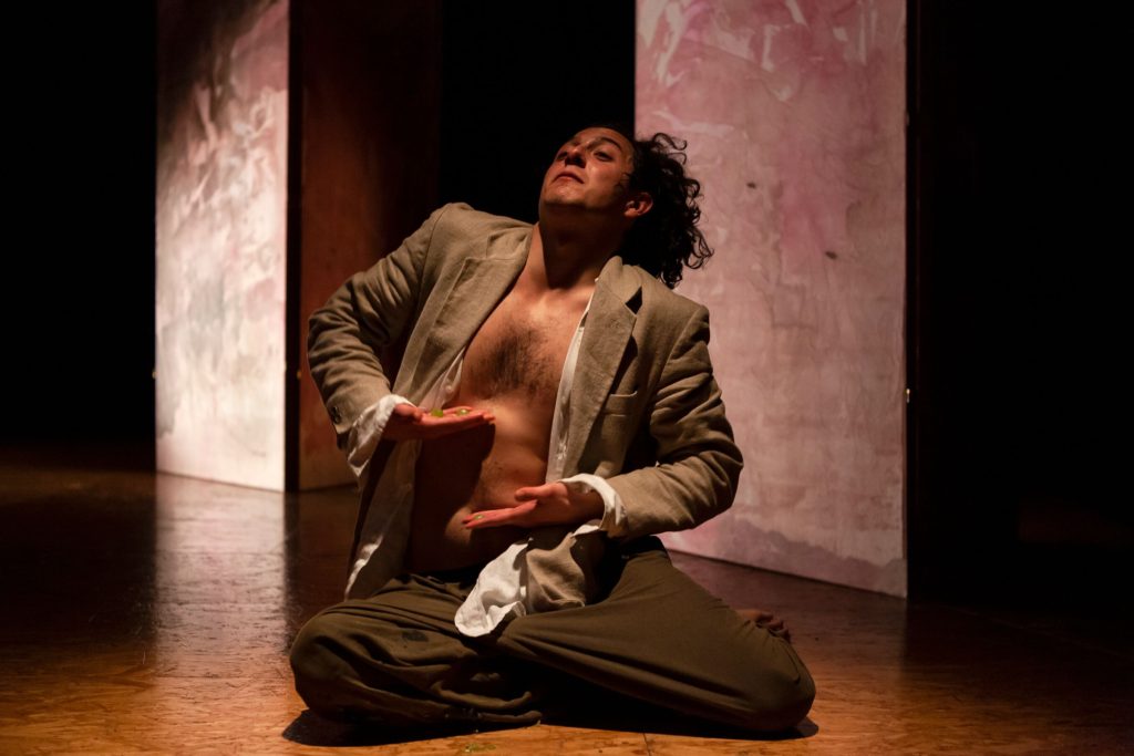 Jonny Ward reviews Matt Franco’s performance piece that asks if men can be both masculine and feminine