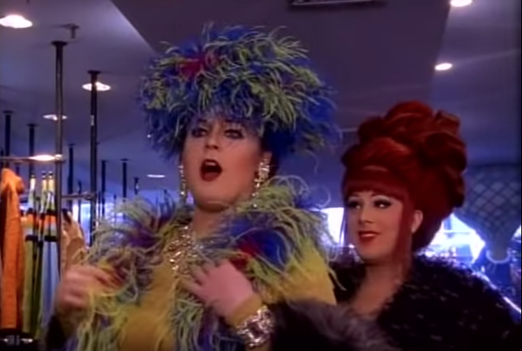 Dragtime : looking back in time