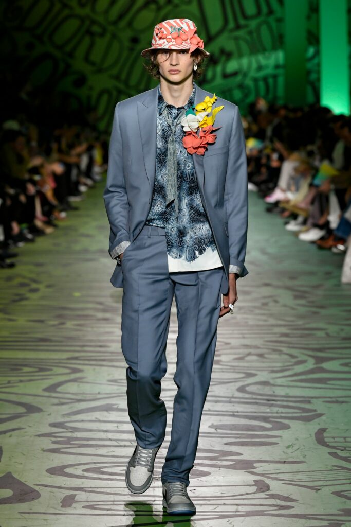 Nous adorons DIOR  Menswear : showing in Miami Beach for the very first time