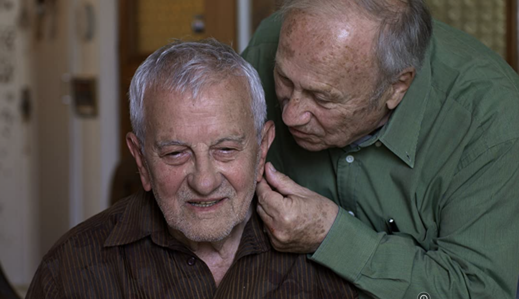 Les Invisibles : French gay seniors tell their stories