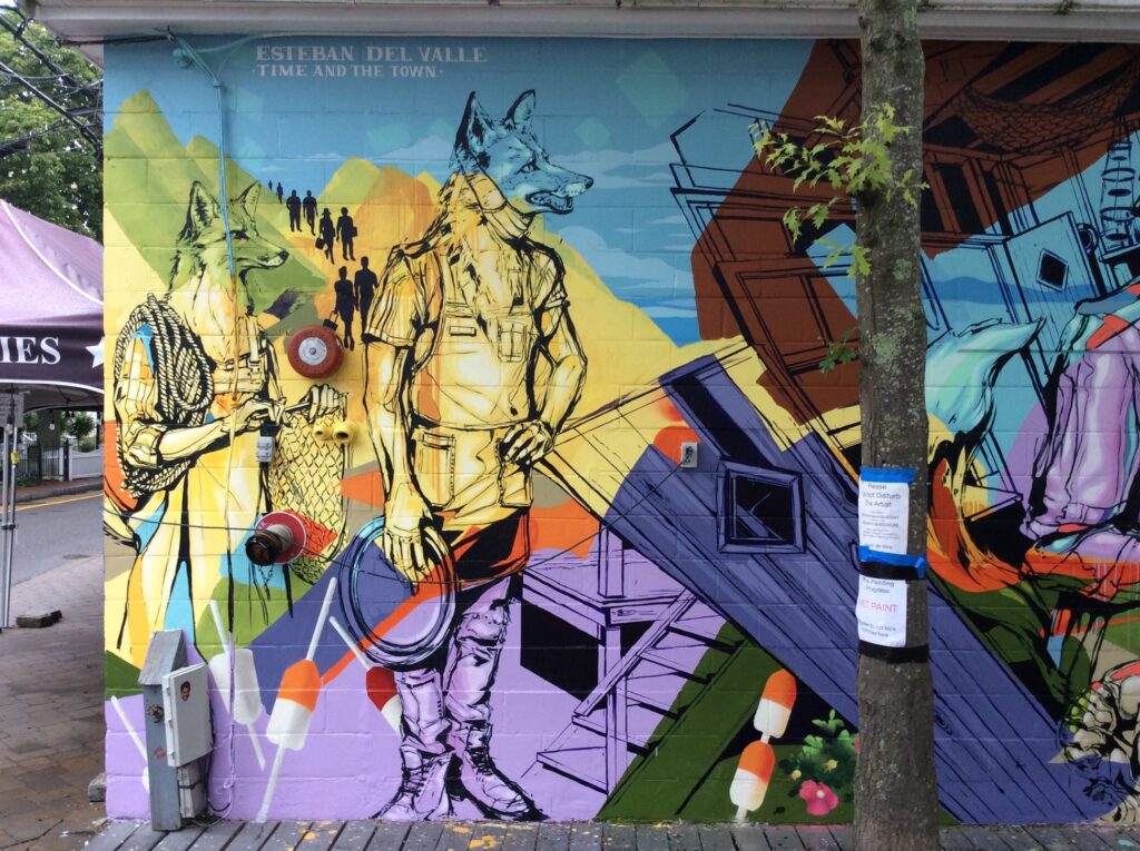 Artist Esteban del Valle unveils his new mural in PTown