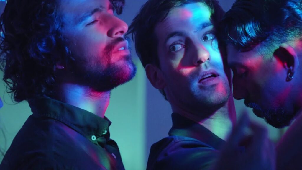 Queerguru’s José Mayorga reviews the French queer drama ‘ DON’T LOOK DOWN’