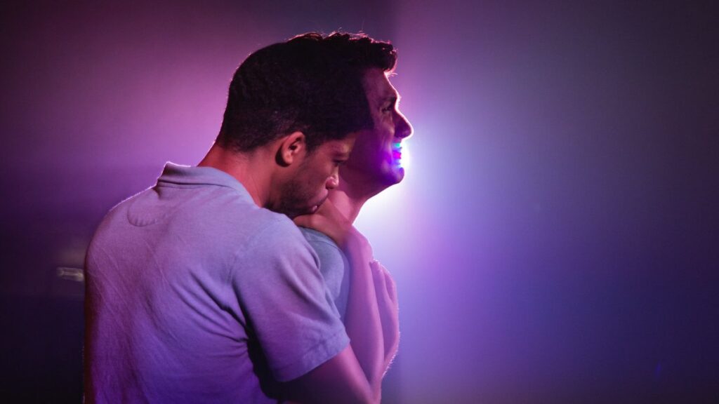 WRECKAGE ‘a queer love story filled with loss, guilt, joy, and everything in between” : Turbine Theatre, London