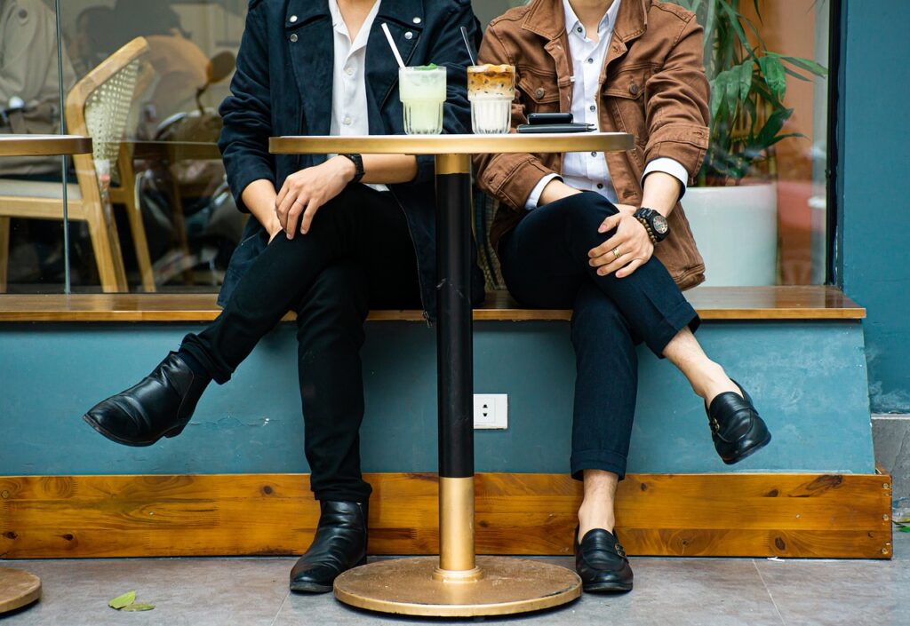 QUEERGURU’s Lifestyle Editor PETER MINKOFF  on Financial Planning for Newlywed LGBTQ Couples: Building a Secure Future Together
