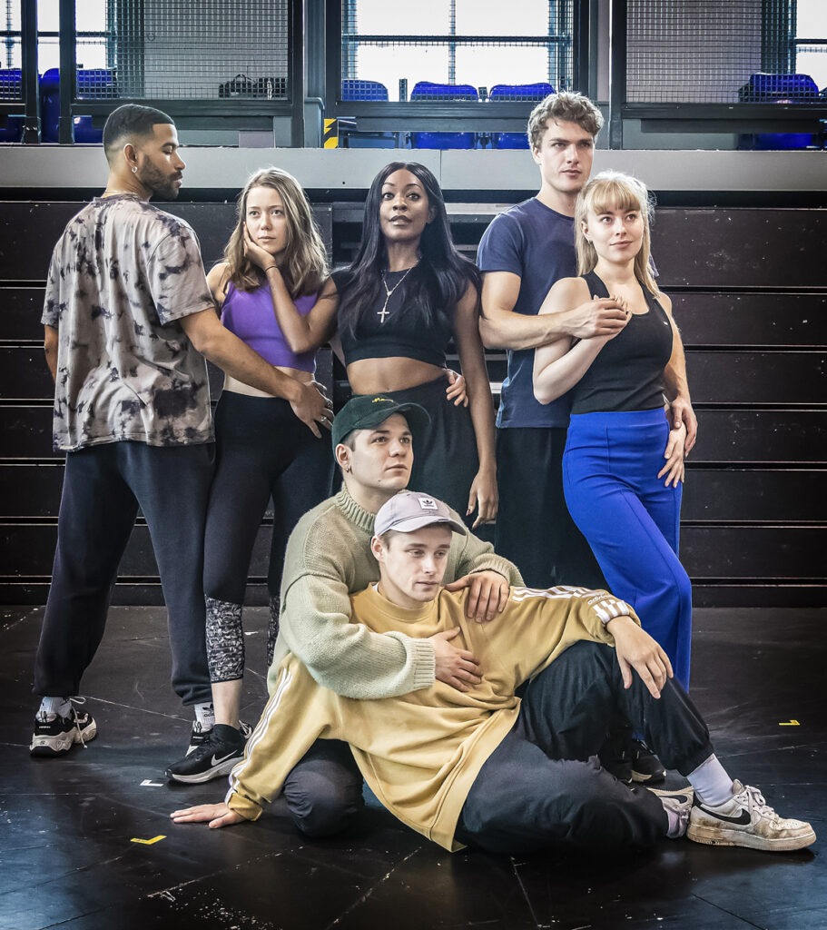 Queerguru’s Andrew Hebden reviews ‘Cruel Intentions: The 90s Musical’ ….. all party and no regrets