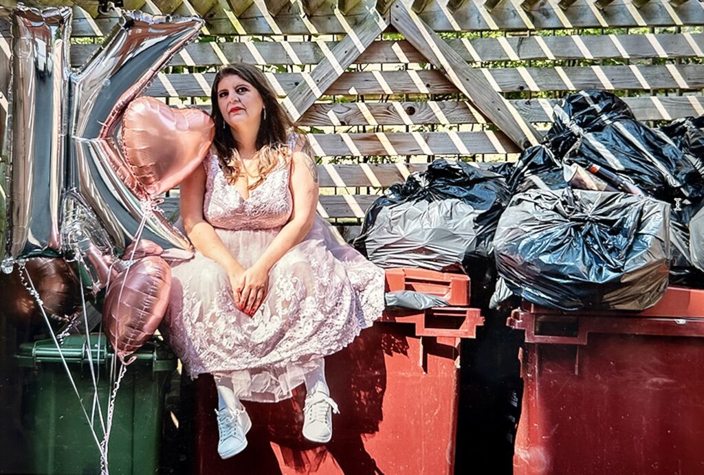 Queerguru’s Ris Fatah previews GET OFF – queer hot mess Katy Baird’s latest show, coming soon to London’s Battersea Arts Centre.