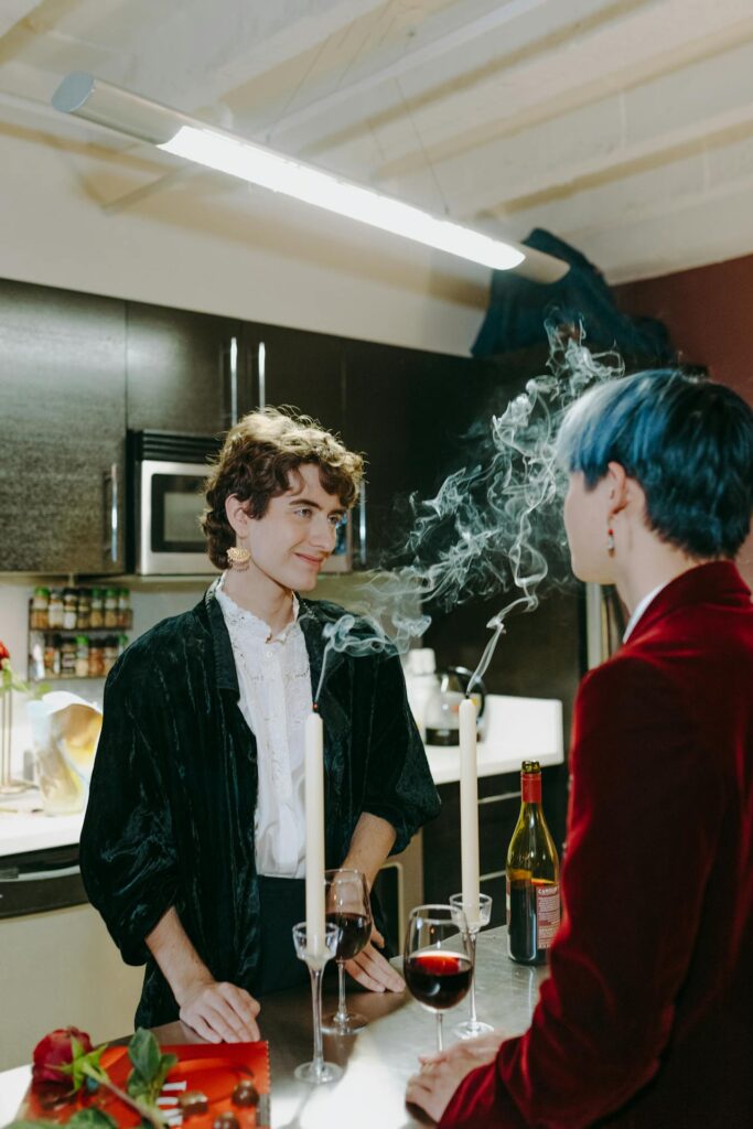 Queerguru’s Peter Minkoff’s advice on “How LGBTQ+ Couples Can Navigate Home Design Together”