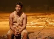 Queerguru’s Robert Malcolm’s  rave review of TOM AT THE FARM @ Edinburgh Festival Fringe