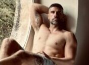 Straight Italian actor GILLES ROCHA would not be averse to a same-sex relationship : Any Volunteers?