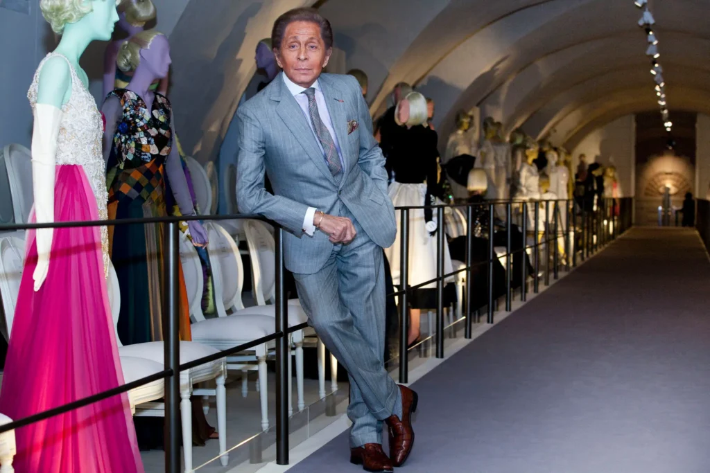 VALENTINO : The Last Emperor of Fashion dies aged 93