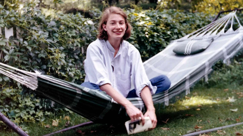 Filmmaker SASHA WATERS talks about MARY OLIVER: Saved By The Beauty Of The World