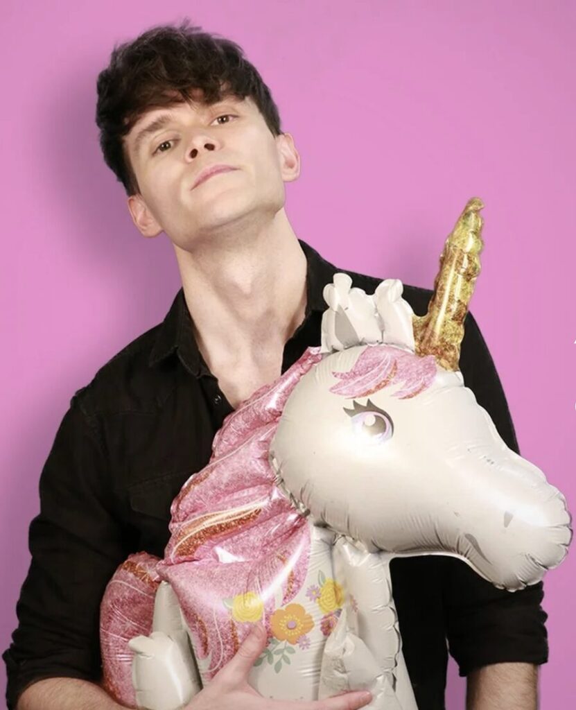 Tyler Isaac Martin tells Queerguru ‘DON’T SUCK’ (and we happily obey)